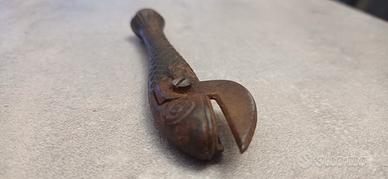 Apriscatole a forma di pesce 