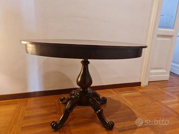 Tavolo antico