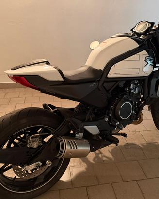 CF MOTO CL-X 700  SPORT
