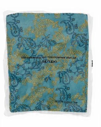 Shiseido foulard grande