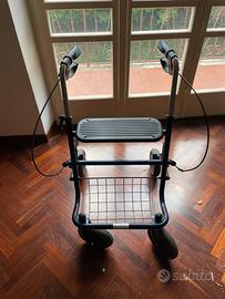 Girello, deambulatore