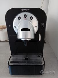 Macchina caffè Nespresso professional 