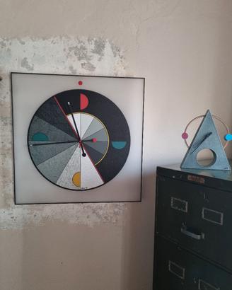 Orologio anni 80 postmoderno