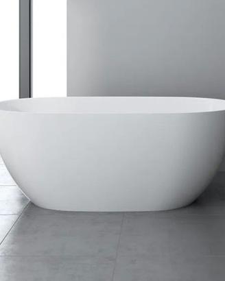 Vasca da centro bagno ancora imballata