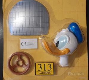 Uscita numero uno auto di paperino