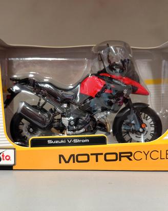 Modellino Moto Suzuki V-Storm Die-Cast 1-12 Ma
