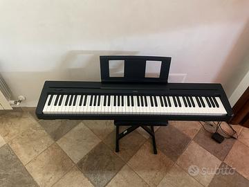 Tastiera elettronica con tasti pesati