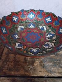 ciotola di artigianato orientale . ottone