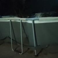  piscina da esterno usata 