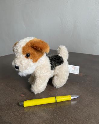Cagnolino in peluche