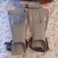 PINNE DA SUB CON MASCHERA E BOCCAGLIO ABBINATI 