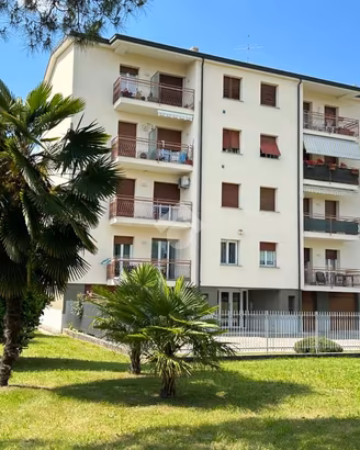3 LOCALI A OLGIATE MOLGORA
