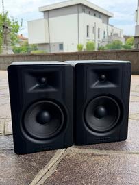 M-Audio BX5 D3 coppia monitor + supporti a muro