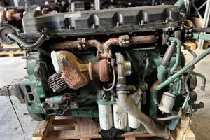 Motore volvo fm d9a 300 ec01