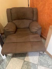 Poltrona reclinabile manuale