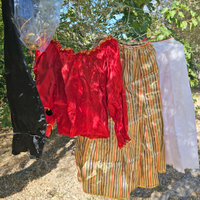 Costume gitana con accessori.