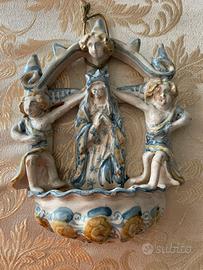 Antica Acquasantiera in Maiolica