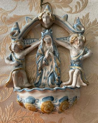 Antica Acquasantiera in Maiolica
