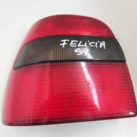 STOP FANALE POSTERIORE SINISTRO SKODA Felicia S. W