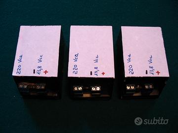 3 ALIMENTATORI STABILIZZATI CARICA TAMPONE 220Vca-