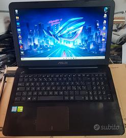 Portatile Asus i7 7th 16gigaddr4 ssd 480giga