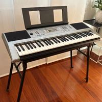 Tastiera Yamaha PSR-E353 + supporto regolabile