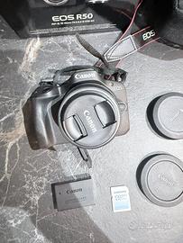 Canon EOS R50
