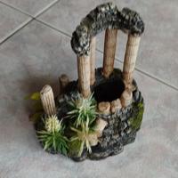 decorazione acquario colonna antica