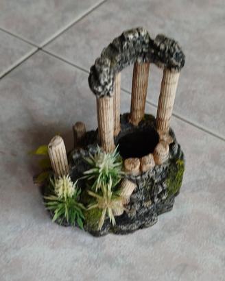 decorazione acquario colonna antica