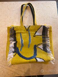 Borsa grande desigual