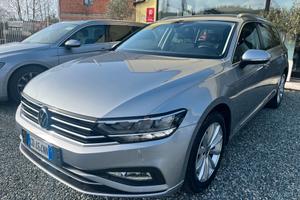 Volkswagen Passat Variant 2.0 TDI SCR EVO DSG Busi