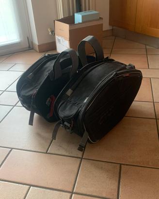 Borse moto Givi