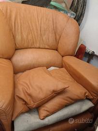 poltrona in pelle 