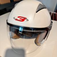 Casco jet