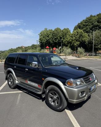 MITSUBISHI PAJERO SPORT