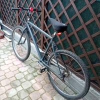 Mountain bike 26 tagliandata pronta per uso immedi