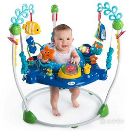 Stazione gioco saltellante con girello