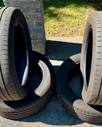 4 Gomme Estive Goodyear 215/55 R18 DOT 11/22