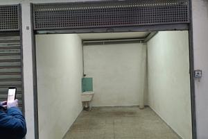 Box Auto 17 mq - Zona Via Palmitessa -