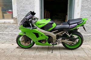 Kawasaki ninja zx6r (2001)