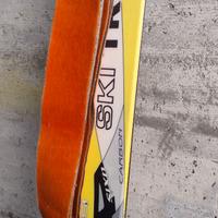 sci da sci alpinismo con scarponi