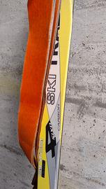 sci da sci alpinismo con scarponi