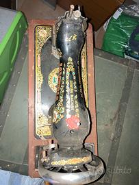 Antica macchina da cucire