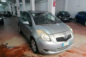 Toyota Yaris 1.4 D4D 90 Cv Sol cambio automatico