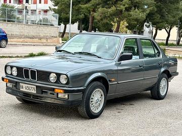 BMW E30 320i 1985