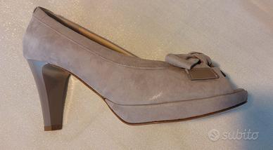 scarpe da donna, nuove, mai usate, numero 38