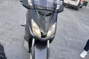 X-max