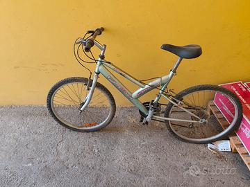 bicicletta 24