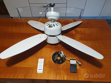 ventilatore a soffitto con luce
