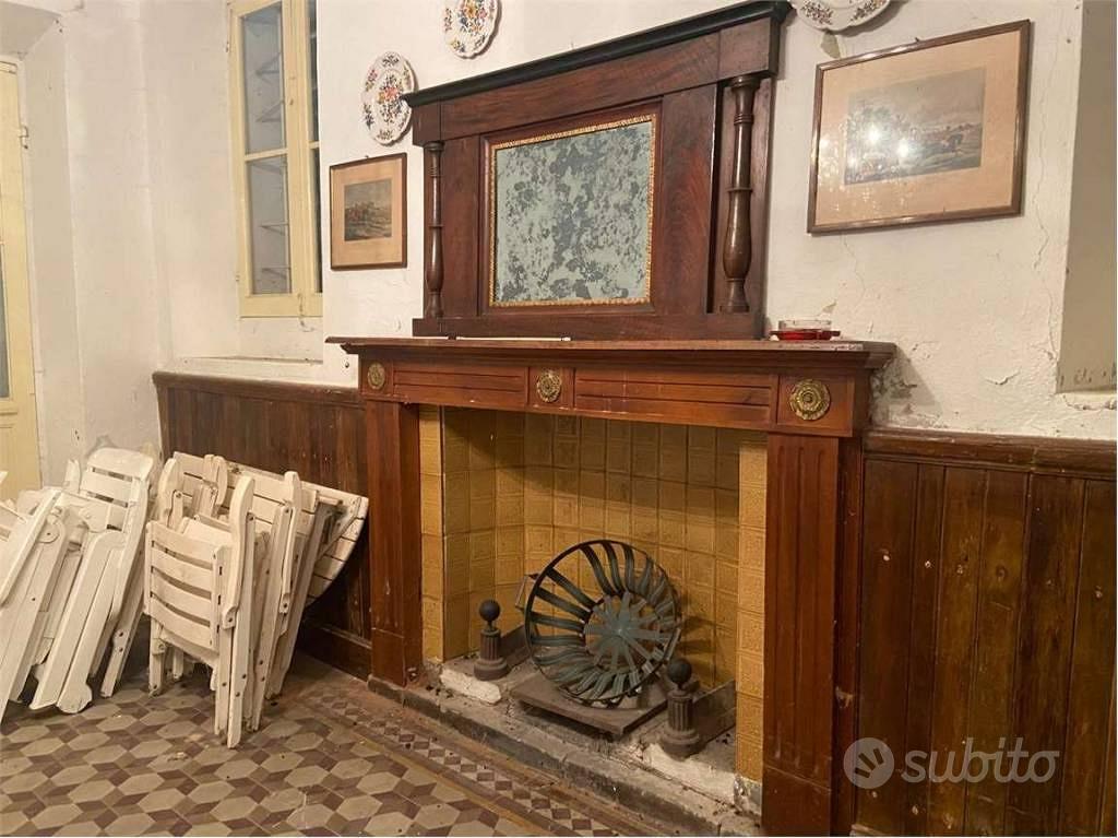 Rustico / Casale di 959 m² con più di 5 locali a Q - Vista 3